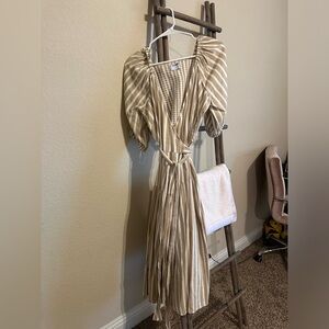 Old Navy Striped V-Neck Dress